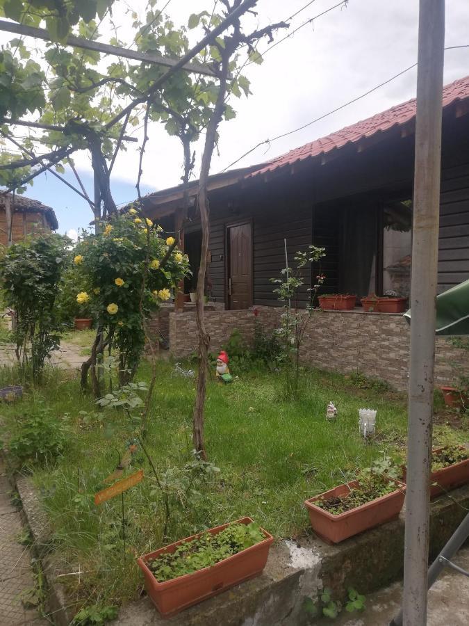 Villa Quiet Nook House Kalofer Exterior foto